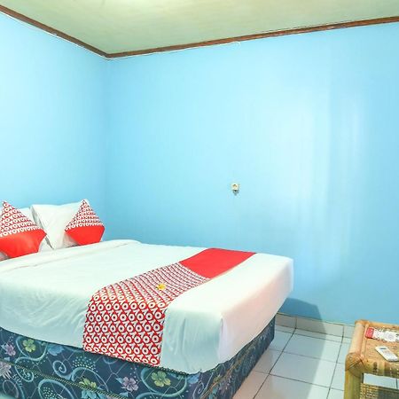 Oyo 1662 Zury Homestay Kuta  Bagian luar foto